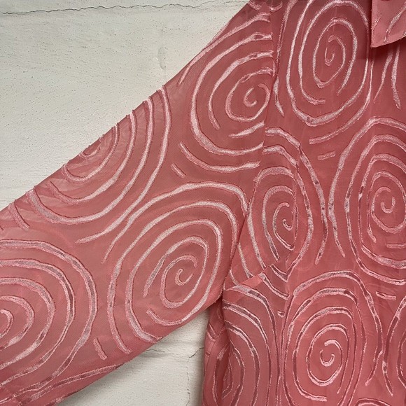 Alfred Dunner Woman Swirl Pattern Button Up Semi-Sheer Blouse Plus Size 18W - Picture 3 of 7